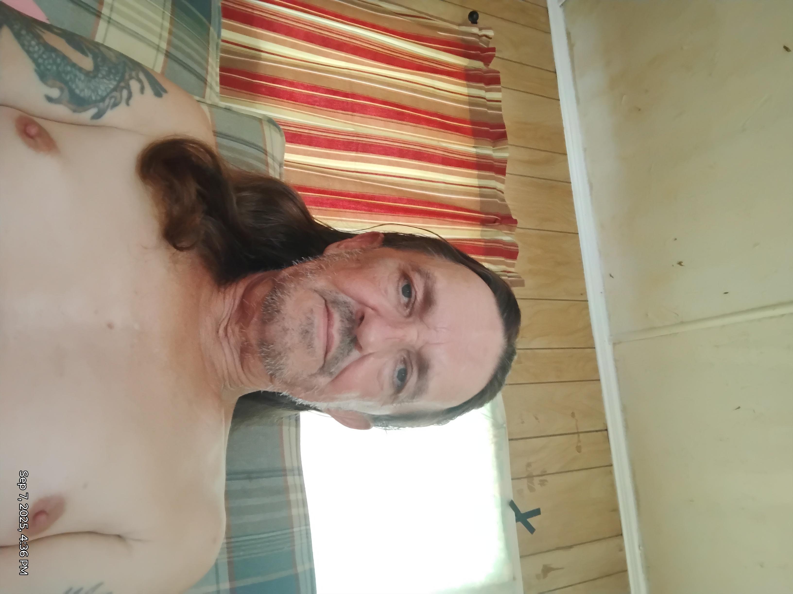 Danny1969Single's Profile