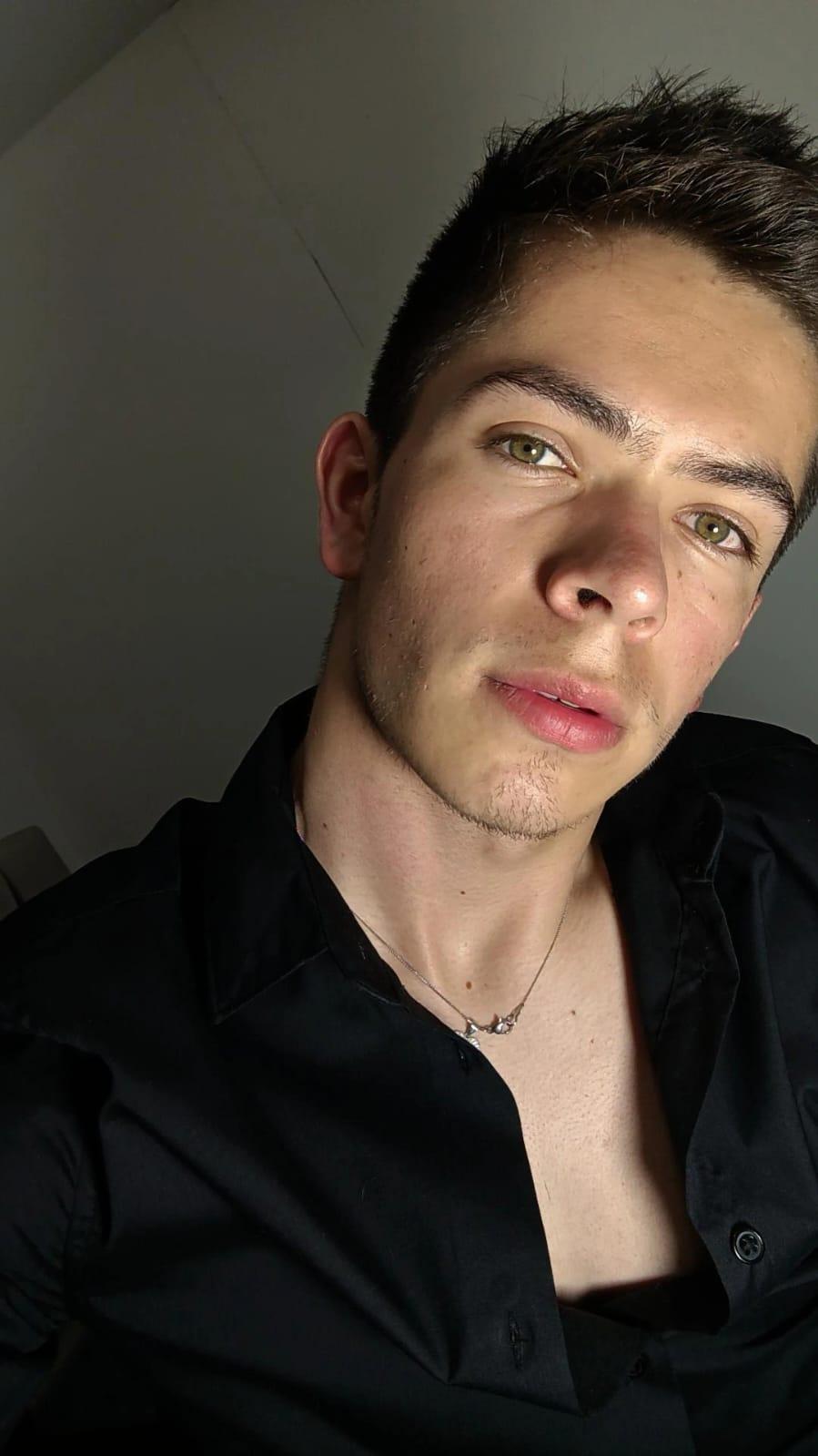 EDJULIAN Profile Image