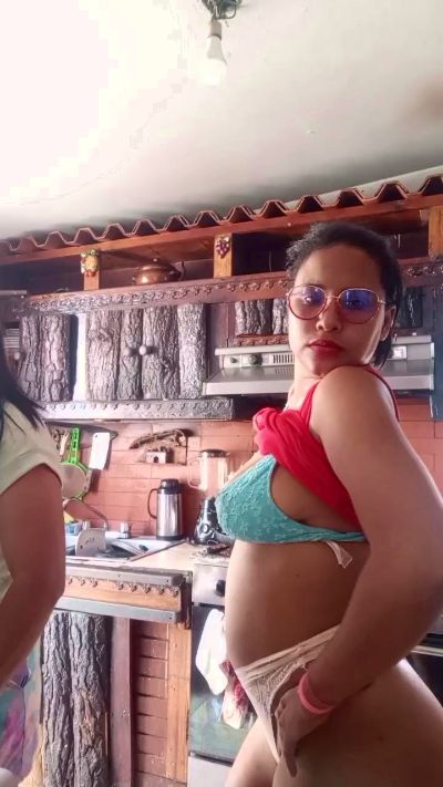 Monica2702's Profile