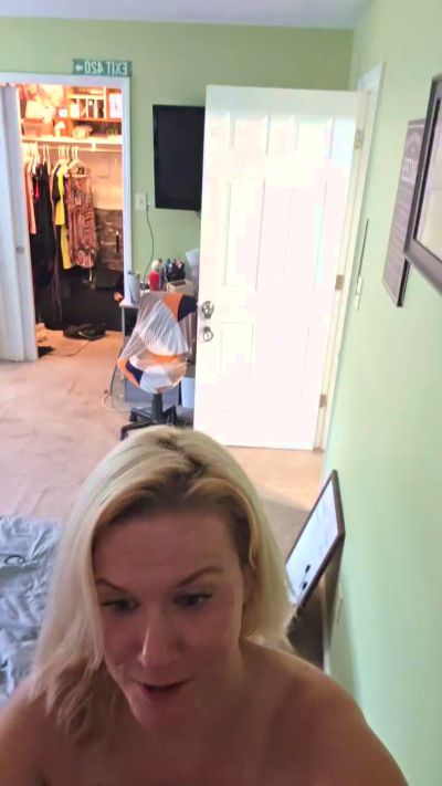RhondaRump's Profile