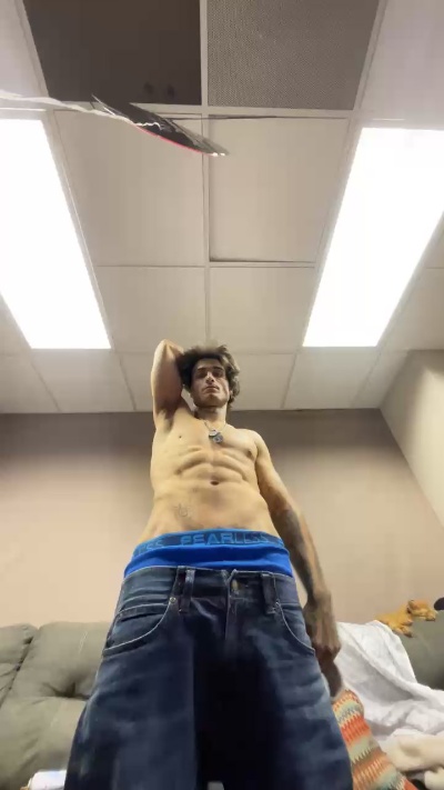 XXXemanue1e's Profile