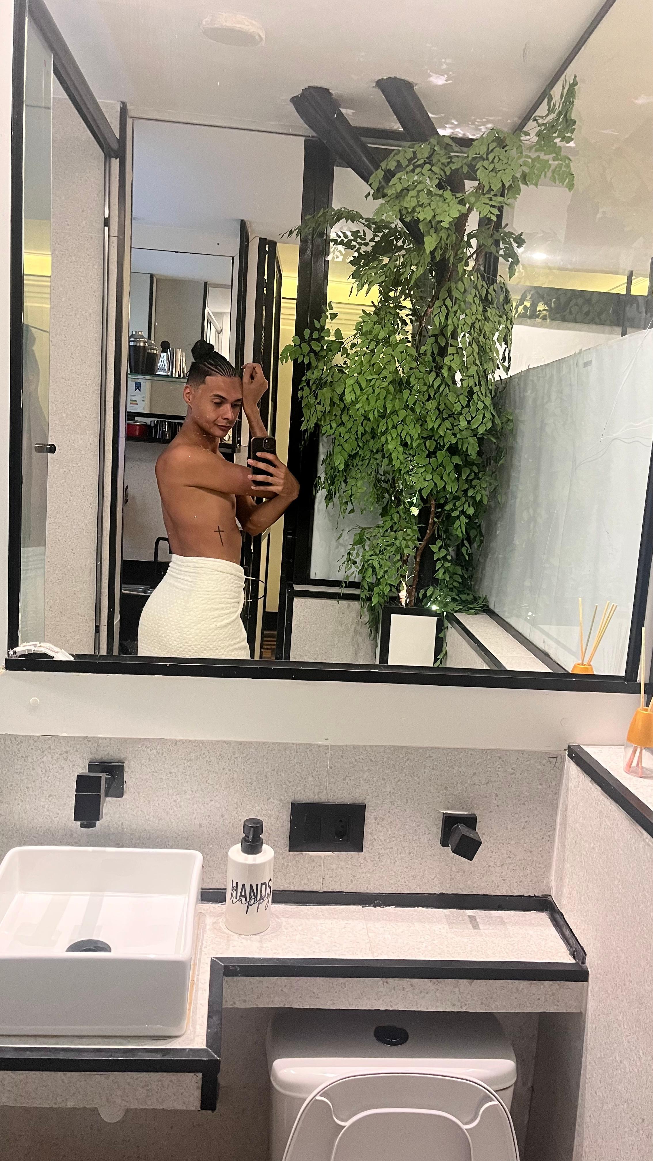 alexcarmo's Profile