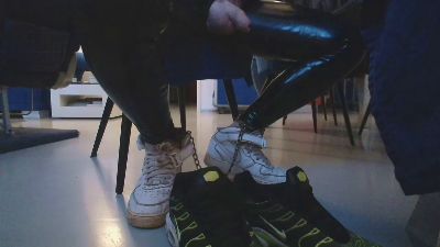 sneakpig's Profile